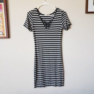 Heart & Hips gray striped bodycon dress S